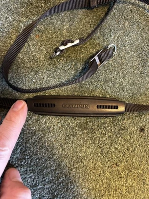 Olympus Genuine SLR Leather Camera Neck Strap for OM10, 20 30 4ti Etc VGC 💥 - Image 1 of 4