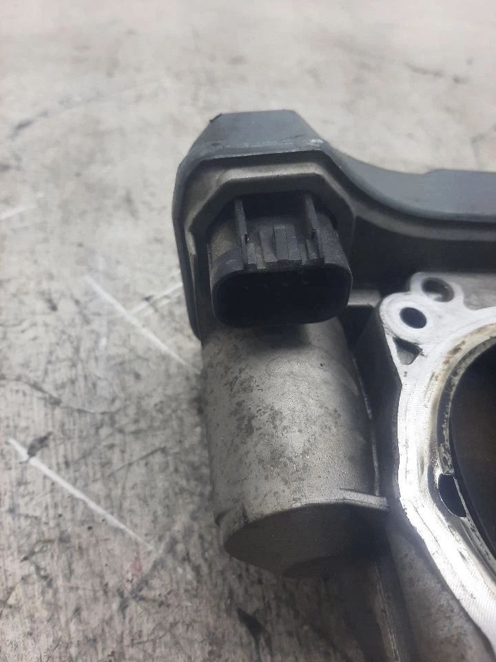 Conjunto de válvula de cuerpo de acelerador GMC CANYON 2004-2007 3,5 L 12568580 Foto 4 de 4