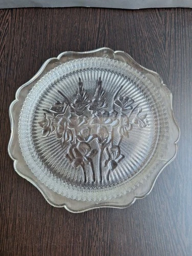 Vtg Jeanette Glass Crystal Iris & Herringbone Dinner Plate 8” Floral