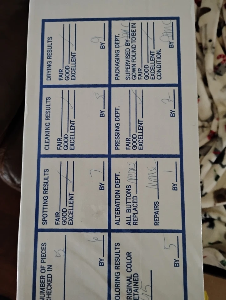 Vtg San Martin Princess Ruffles Wedding Dress Gloves Veil Backless  Puff Gown - Image 2 of 4