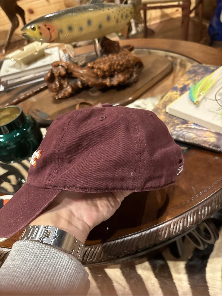 Gorra Titleist VT Hokies vintage marca '47 granate papá gorra ajustable Foto 3 de 4