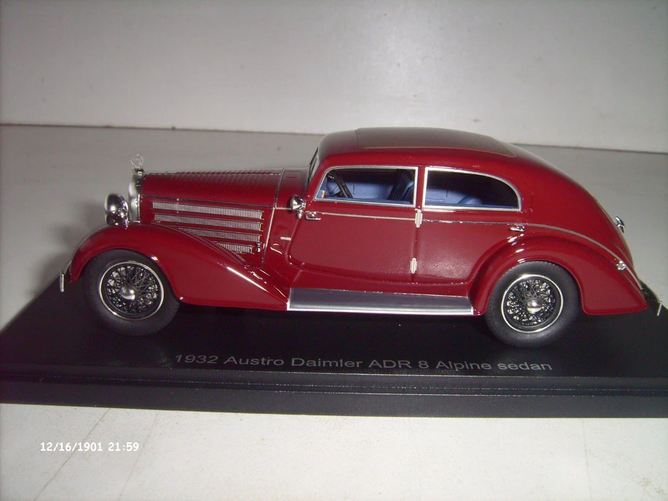 AUSTRO DAIMLER ADR 8 ALPINE SEDAN 1:43 ESVAL EMEU43003B in OVP - Bild 3 von 4
