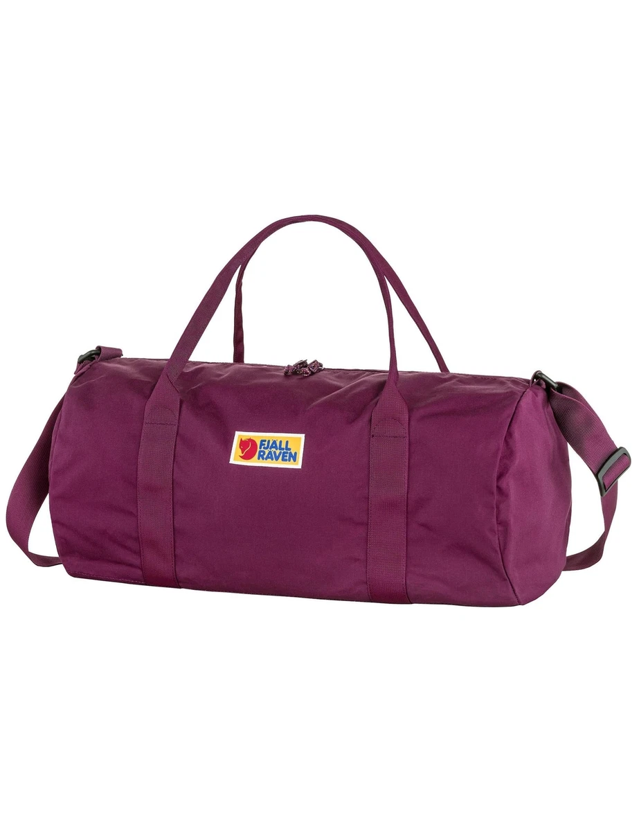 Fjallraven weekend bag top