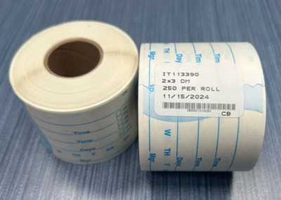 Lot of  2 DayMark 113390 DissolveMark 2 x 3 Use By / Shelf Life Label - 250 / RL
