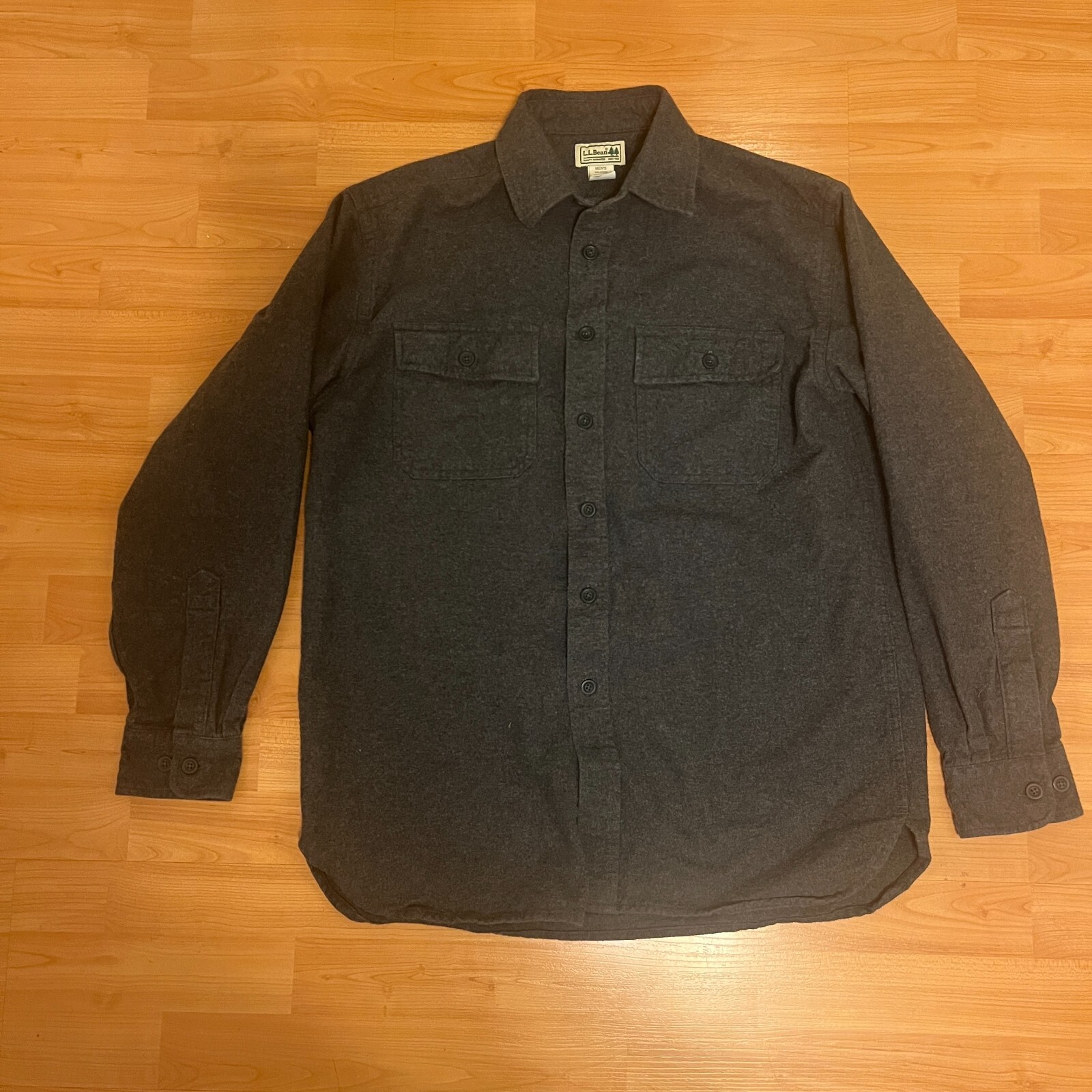 LL Bean Shirt Mens Chamois Cloth Flannel Button Up (Grey ; Traditional Fit M)