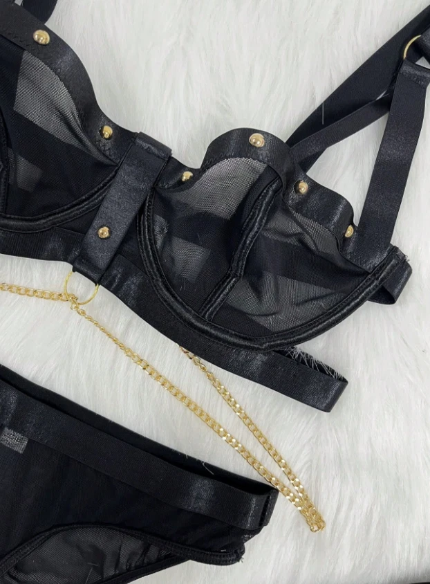 Conjunto de lencería con aros, tachonados y malla con cadena talla 12/14 L 36-38 negro Foto 4 de 4