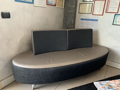 Divano Attesa Parrucchiere Centro Estetico Nero Argento Posti