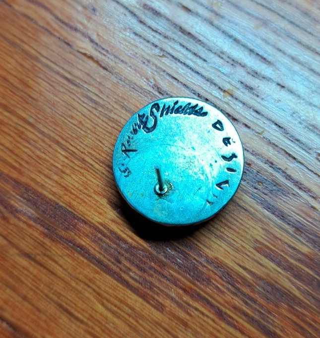 Robert Shields Design Single Earring Handprint Pe… - image 4