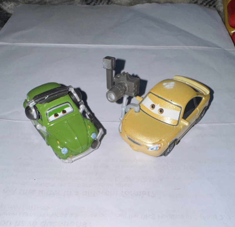 Mattel Disney Pixar Cars Volkswagen Lot of 2 Green/Yellow Diecast 1:55 w/ Camera