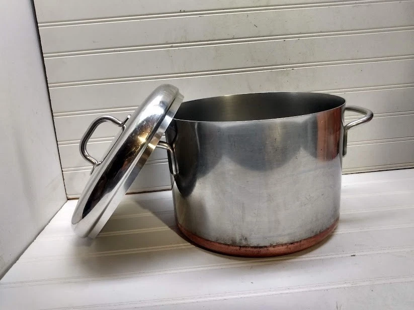 Revere Ware Patio Institutional 8 Qt Dutch Oven Copper Stainless Stockpot & Lid
Opens in a new windo