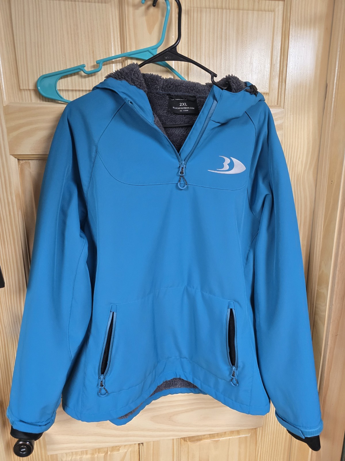 Womens Blackfish Squall Softshell Pullover - image 1