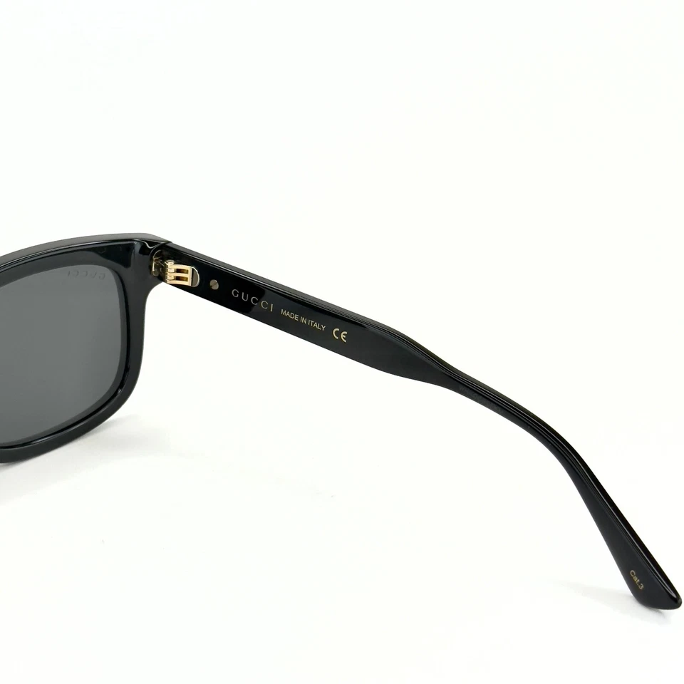 GUCCI Gg0824s 0824 Negro Rectangular Logo Unisex 001 Deporte Moda Gafas de sol Foto 3 de 4