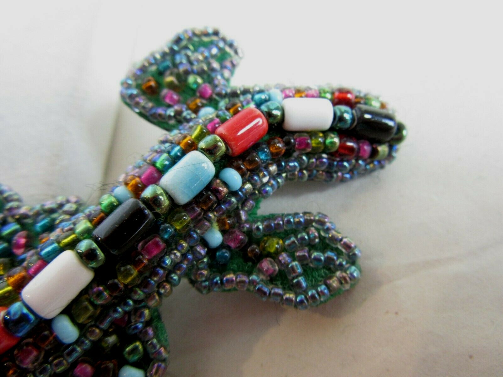 Multi-colored beaded lizard pin - image 2