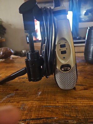 *** WOW ***   CAD Audio U37 USB Studio Recording Condenser Microphone With Stand