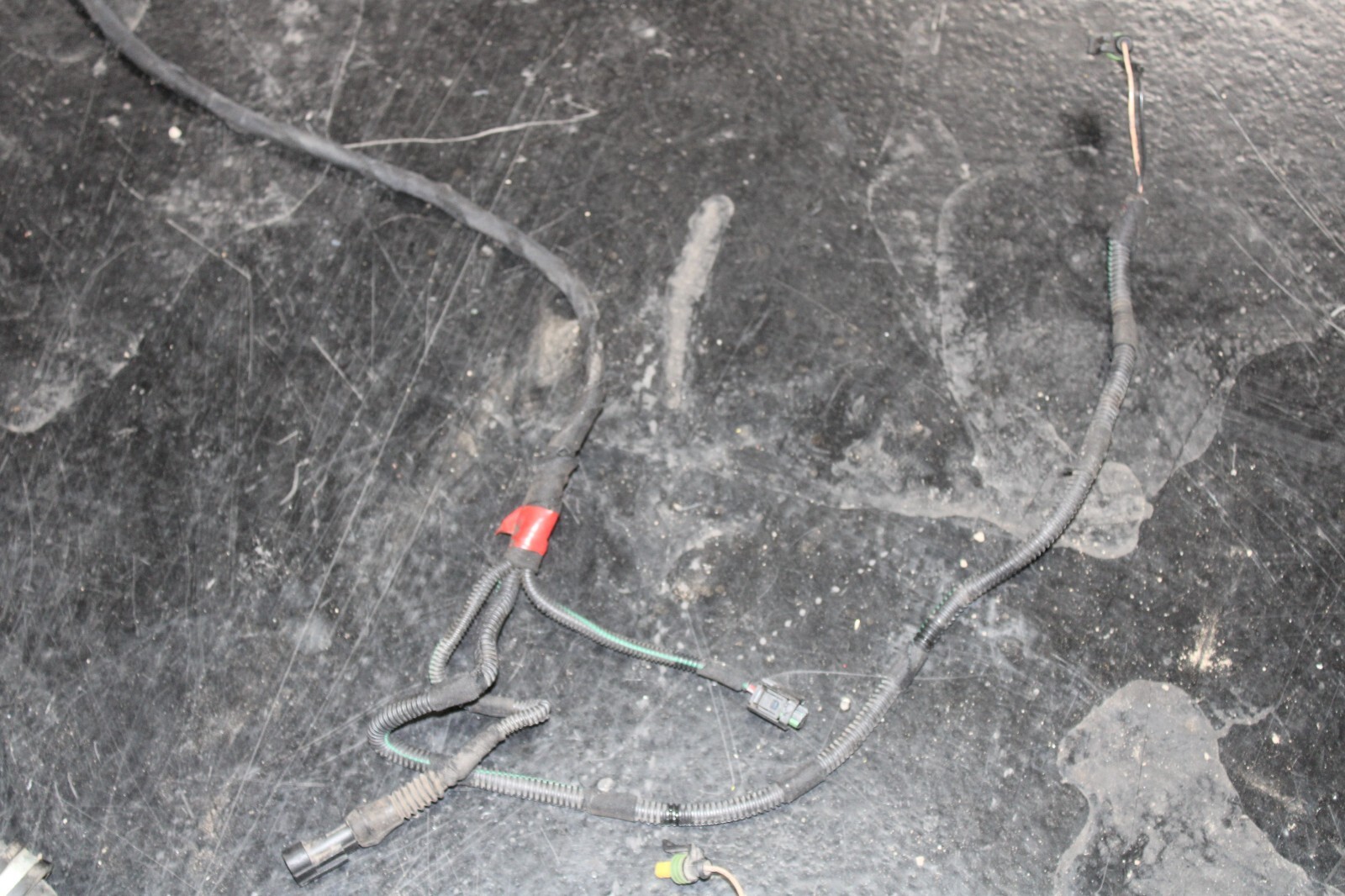 Ferrari 599 GTB, Engine Compartment Cable, Dmg, Used, P/N 223292