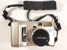 Minolta Dimage S304 3.1MP Silver Compact Digital Camera - For Parts or Repair