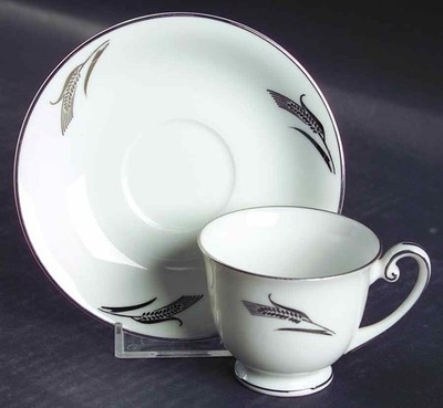 Fukagawa Full Crop Demitasse Cup & Saucer 2358416