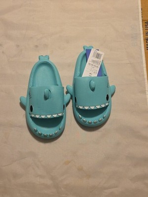 NEW CRAYON FRIENDS SHARK SLIDES SANDALS kids Aqua SIZE 14-14.5