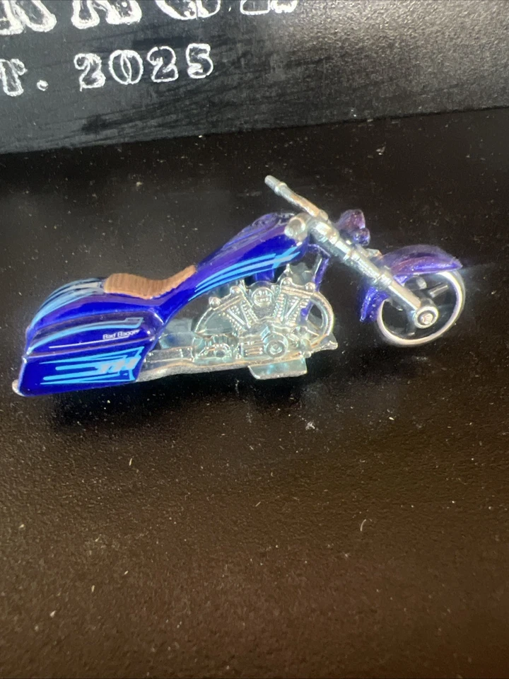 Hot Wheels Bad Bagger Motocicleta Personalizada Azul Diecast USADA CASI NUEVA Estado Foto 4 de 4