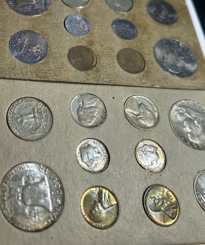 1957 US Double Mint Set Brilliant Rainbow Toning Color 20 Coins BU P & D Silver - Picture 4 of 8