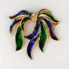 Vintage Enamel Brooch Mid