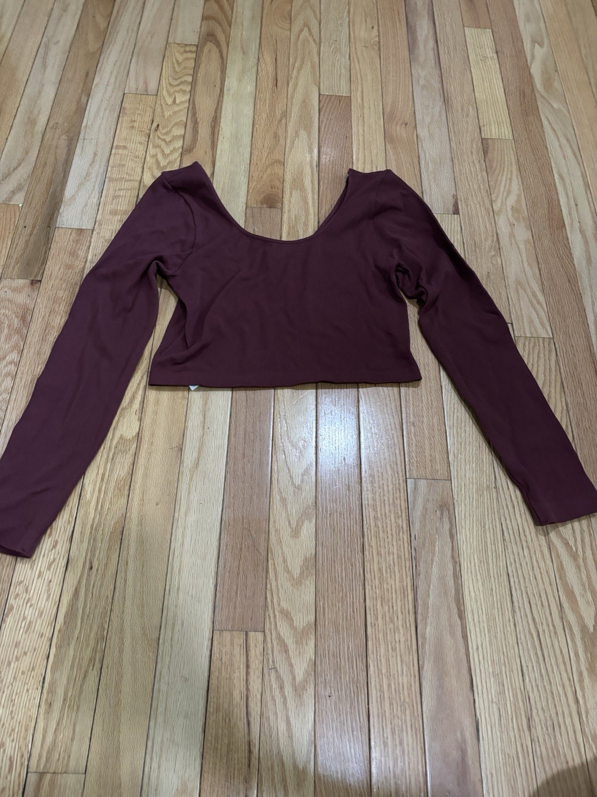 Aeropostale swoop neck Long Sleeve ribbed crop top size large