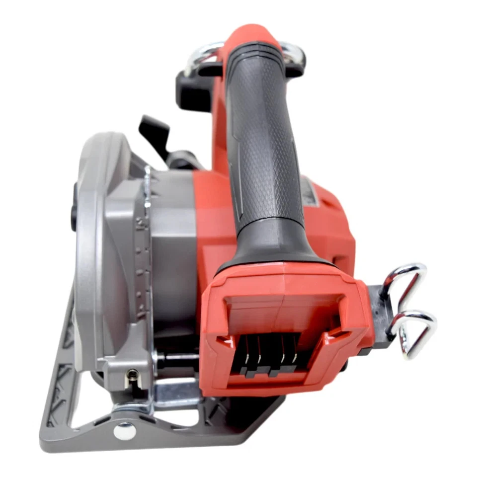 Milwaukee 2833-20 M18 FUEL 6-1/2" Cordless Brushless Circular Saw /TOOL ONLY - Image 4 of 4