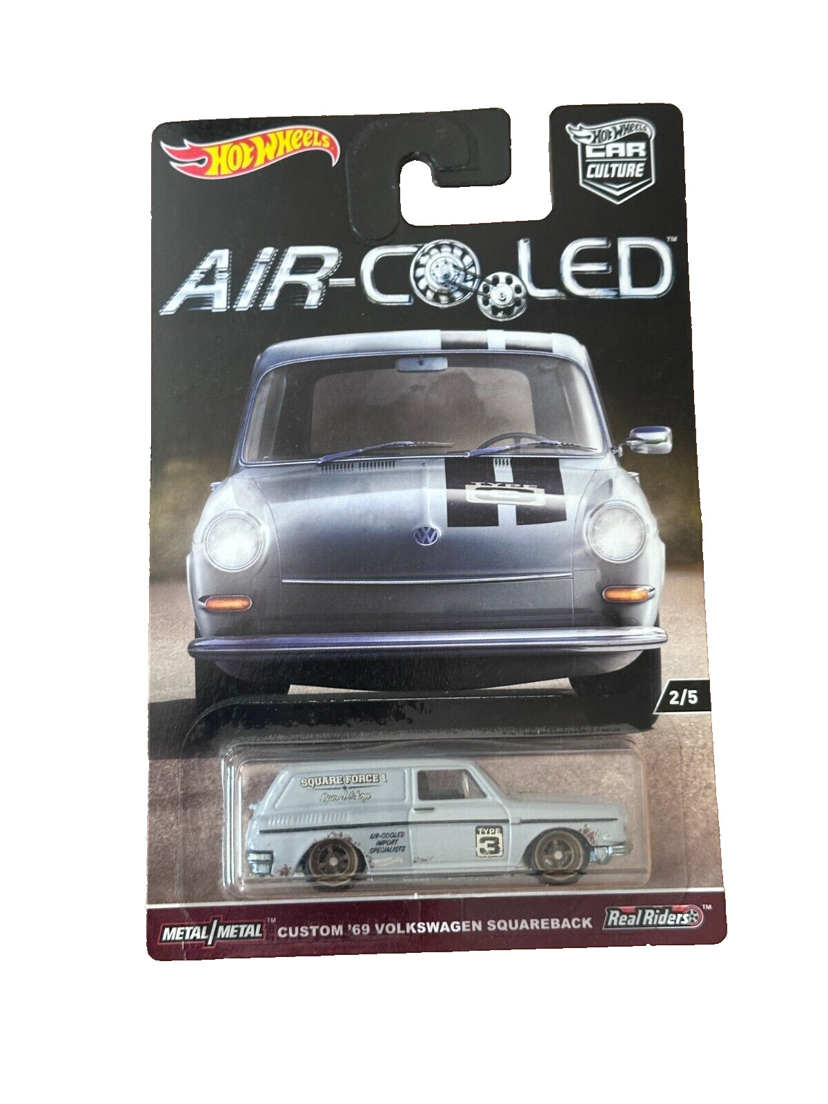 2016 Hot Wheels Air Cooled Custom '69 Volkswagen Squareback~ Metal/Metal~ 2/5