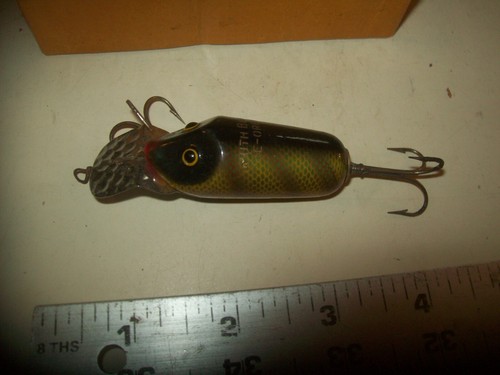 2" South Bend Dive -Oreno Perch Finish Vintage Fishing Lure Wood with Tack Eyes - Picture 3 of 7