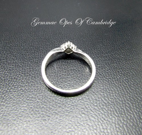 9k 9ct White Gold Ring Diamond Cluster Panel Size O 1/2 2.6g - Picture 9 of 11