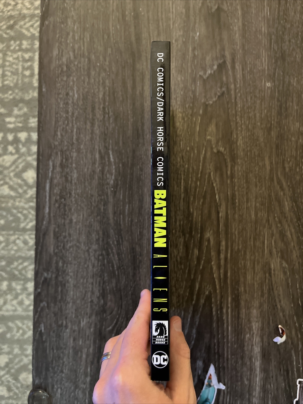 DC Comics/ Dark Horse Crossovers ALIENS TPB OOP vs BATMAN SUPERMAN