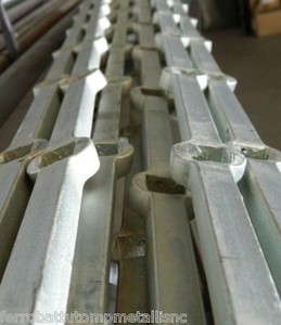 Barra forata in ferro battuto zincatura a freddo quadro 14 mm eu ... Barre forate ferro battuto