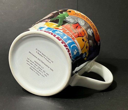 New 2016 The Beatles Apple Corp Vandor Album Collage Ceramic 12oz Coffee Mug - Picture 8 of 13