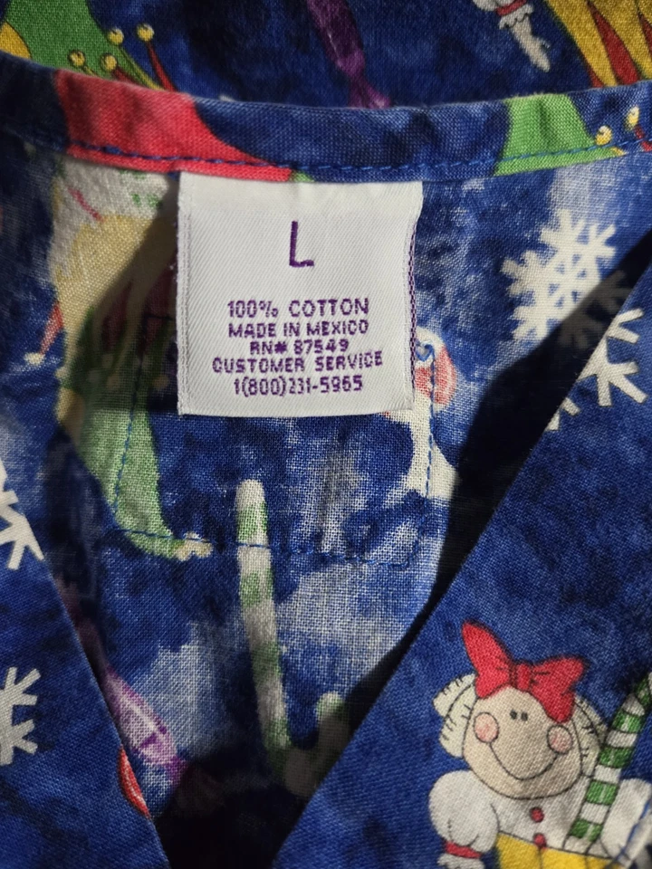 S.C.R.U.B.S Scrub Top UNISEX Size L-CHRISTMAS Candy/Stockings-Chest 25."/L 29" - Image 3 of 4