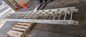 Duo Safety SERIES 1225-A 3-SECTION 35 Foot Ladder 750 lb Cap. Fire Fighter