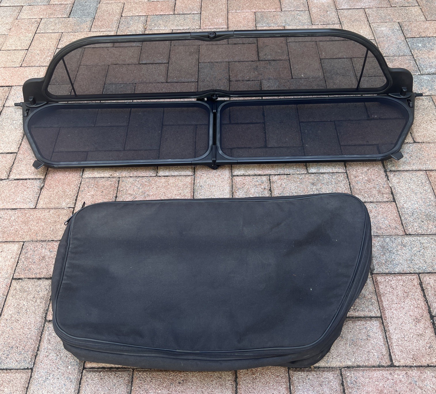 NEW Genuine Ferrari California Wind Deflector Windscreen Kit 09-16 OEM