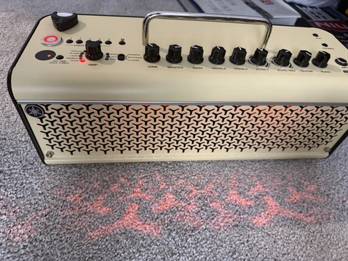 Yamaha THR30II WL 30-Watt Wireless Modeling Guitar Amplifier Combo White