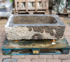 Antik Trog LINZ - Nr. 4 - 200 kg Naturstein Brunnen Steintrog Pflanztrog 