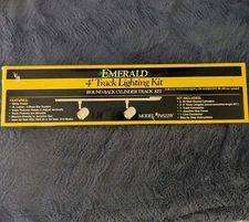 Vintage Emerald Cooper 4ft Track Lighting Kit P4522W White NOS New Old Stock