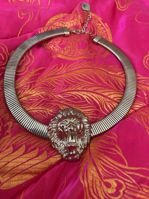 Vintage Lion face Costume Jewelry Silvery Goldish Choker Necklace Rare Find