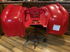 2007-11 Yamaha Grizzly 700 Rear Fender Fairing Red OEM 3B4-W2161-D0-00