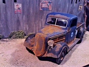Details About 124g Scale Diecast Custom Weathered Rustedpure Oil 1937 Ford Pickup Truck