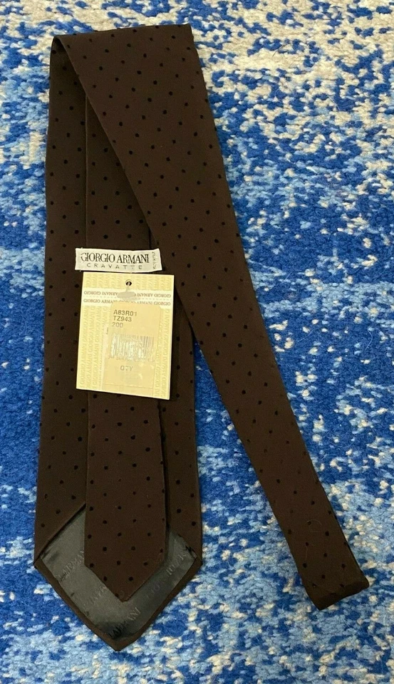 NUEVA Corbata De Colección Giorgio Armani Marrón Seda Terciopelo Lunares Italia Foto 3 de 4