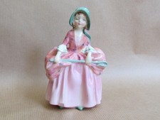 ROYAL DOULTON FIGURE - BO PEEP HN1811 (12606)