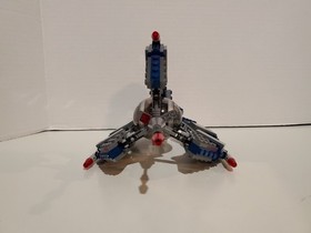 LEGO Star Wars: Droid Tri-Fighter (75044) Complete ship and 3 figures!
