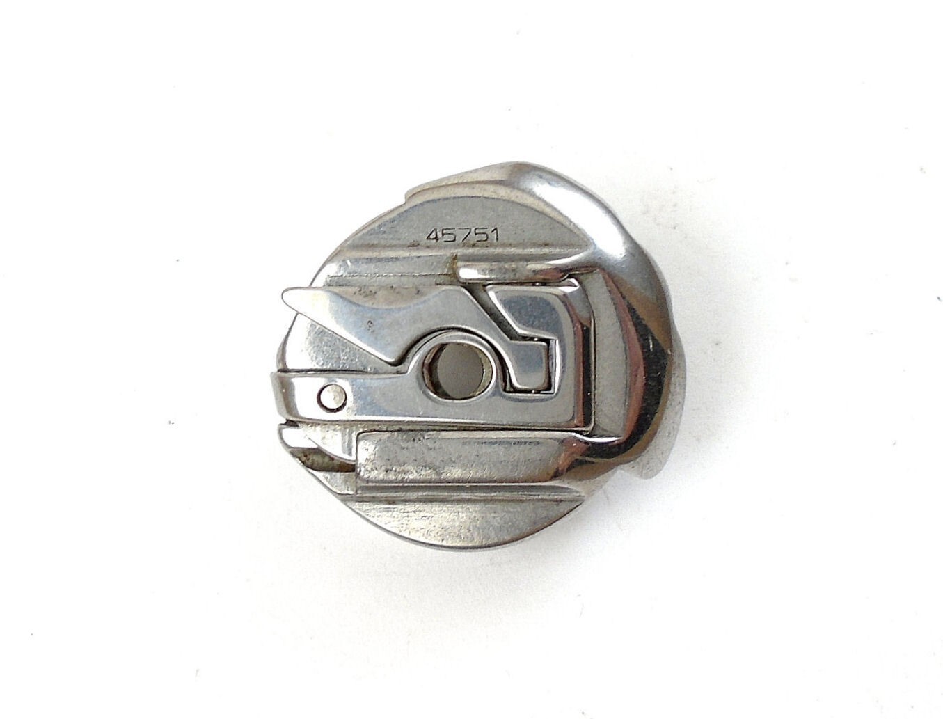 SINGER FEATHERWEIGHT 221 222K SEWING MACHINE BOBBIN CASE 45751 eBay