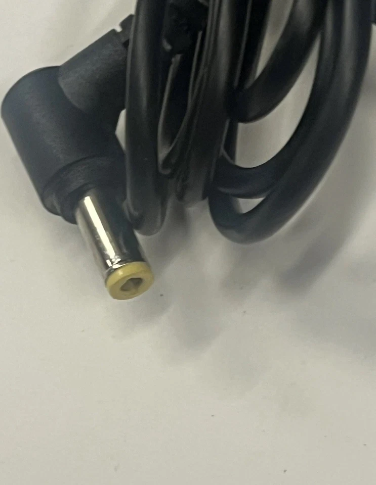 CARGADOR ADAPTADOR DE CORRIENTE ORIGINAL LENOVO 19V 3.42 PA-1650-52LC ¡CABLE DE ALIMENTACIÓN GRATUITO! Foto 2 de 4