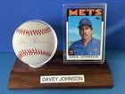 DAVE JOHNSON NEW YORK METS AUTOGRAPHED BASEBALL & 1986 TOPPS CARD IN HOLDER.