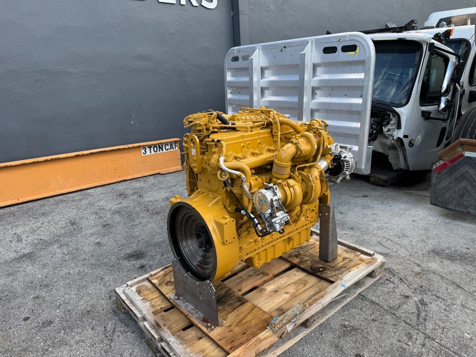 NEW 2023 Caterpillar C7.1 Industrial Diesel Engine, Tier 4 Final ...