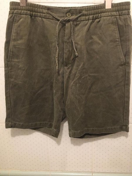 Men NN07 Shorts Khaki 33 / L / 48